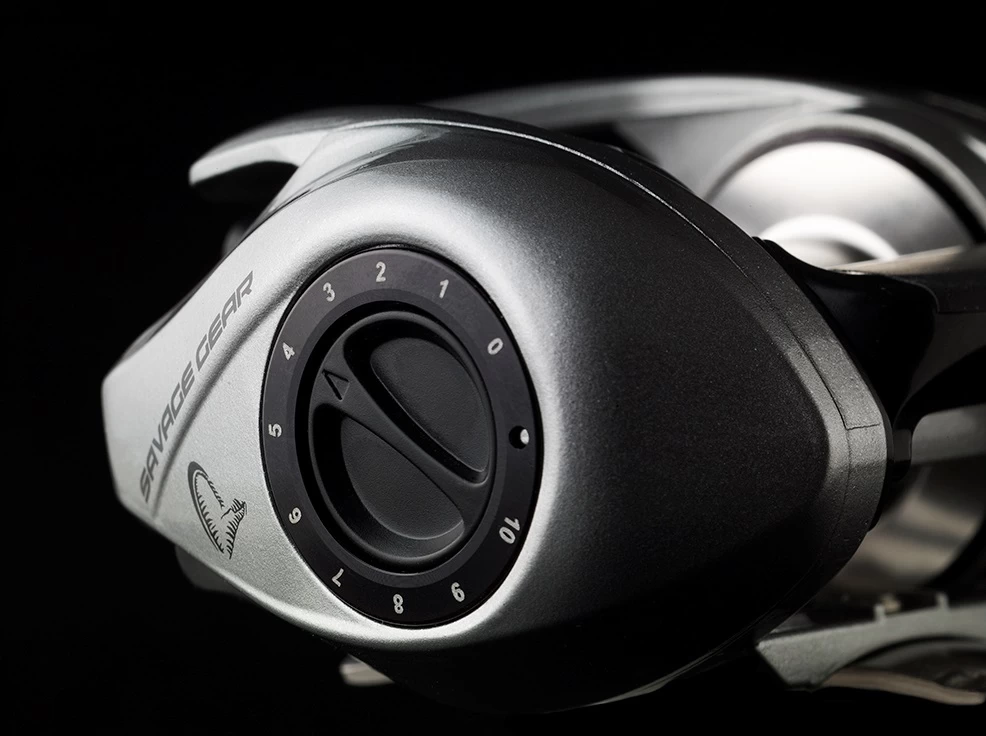 Savage Gear SG10 BC 300 LH Reel 8 Savage Gear SG10 BC 300 LH Reel - Image 6