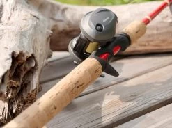 Baitcasting Rod Patriot Pikehound Hyrräkelavapa -Sports-Fishing Equipment 452de70fcba54981