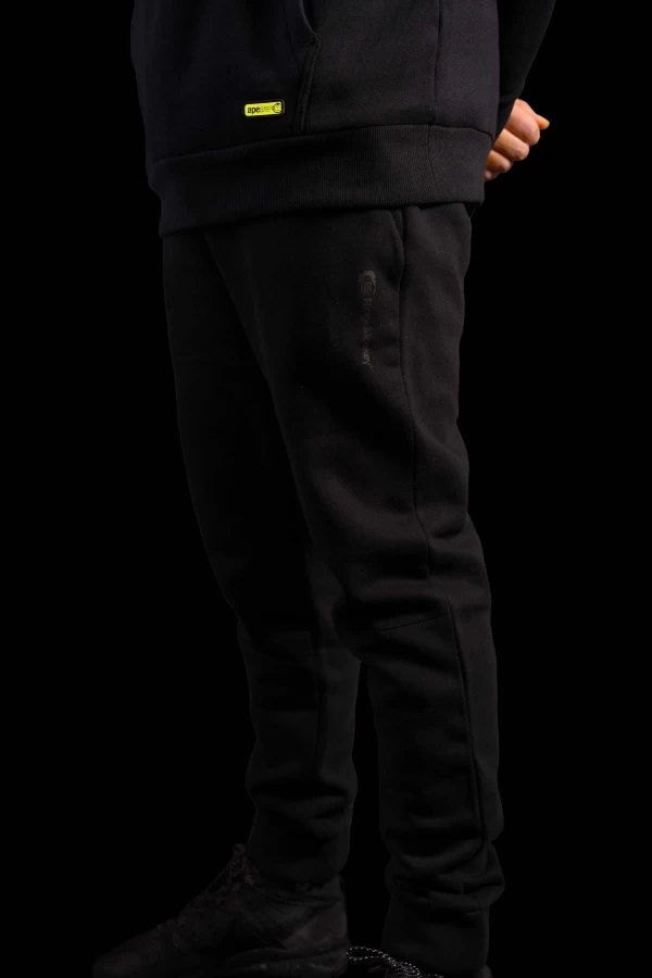 RidgeMonkey APEarel Heavyweight Joggers 5 RidgeMonkey APEarel Heavyweight Joggers - Image 3