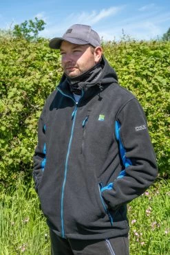 Preston Drifish Neck Warmer -Sports-Fishing Equipment 7e344f994be462d4