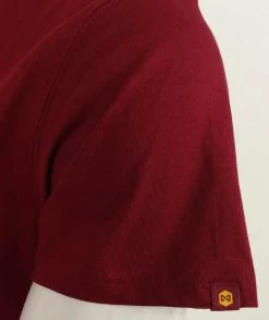 Navitas Joy Tee Burgundy T-Shirt -Sports-Fishing Equipment d9a4c60dee3f987c