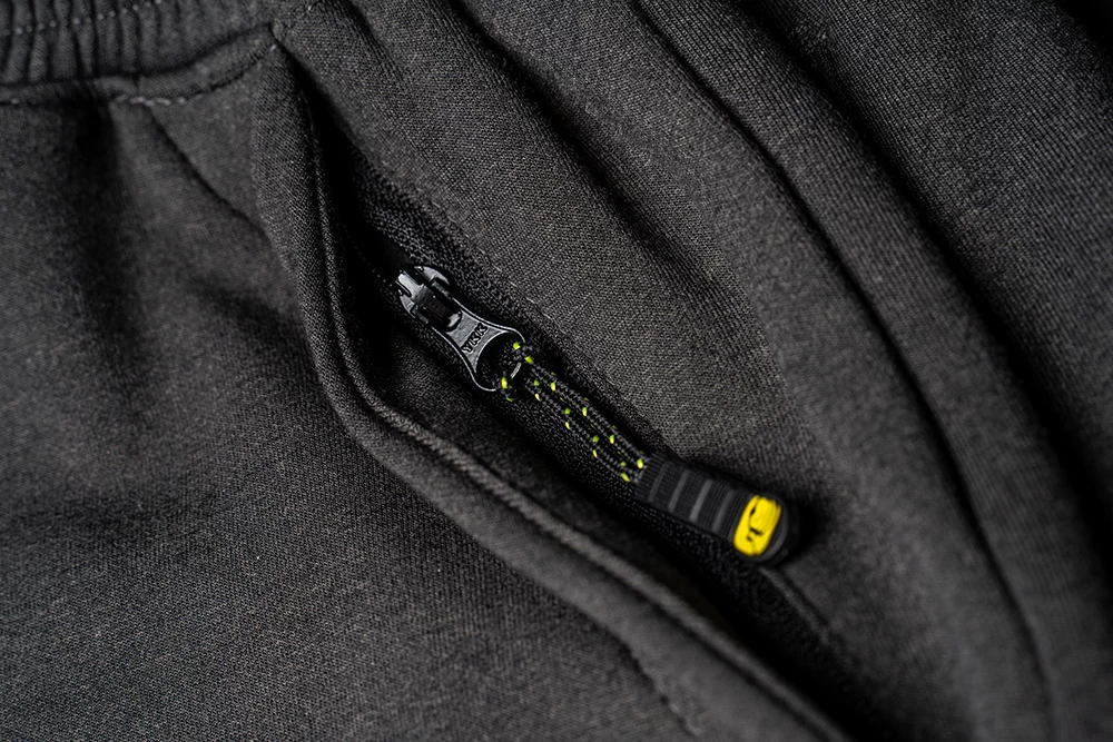 RidgeMonkey APEarel Dropback MicroFlex Joggers Grey 6 RidgeMonkey APEarel Dropback MicroFlex Joggers Grey - Image 4