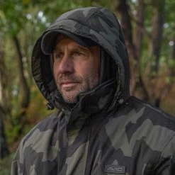 Avid Carp Arctic 50 Camo Thermo Suit 12 Avid Carp Arctic 50 Camo Thermo Suit -Sports-Fishing Equipment e862a97d280075ae