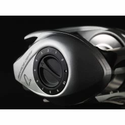 Savage Gear SG6 BC 300 LH Reel -Sports-Fishing Equipment ecf090ae5a8ae78f